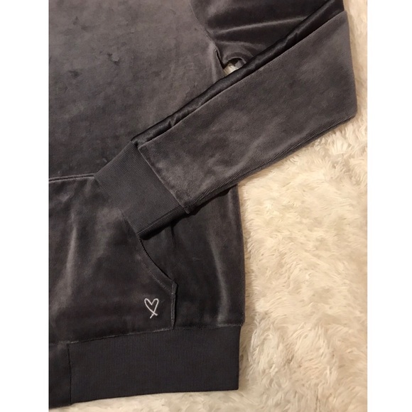 Victoria’s Secret Velvet Sweater - Picture 3 of 4